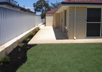 residential lawn and garden landscape edging