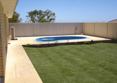 residential lawn and garden landscape edging