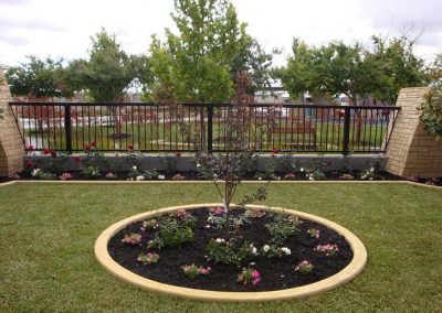 lawn garden circle edging landscaping inspiration