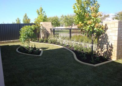 planting and garden edging landscaping inspiration