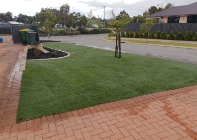 Front Lawn Makeover & Turf Installation